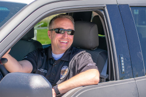 20180625-Chief-Carr-Driving-New-HPD-Vehicle.jpg